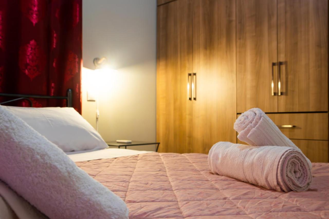 "Tsiftsis" City Apartments Kiáton 외부 사진