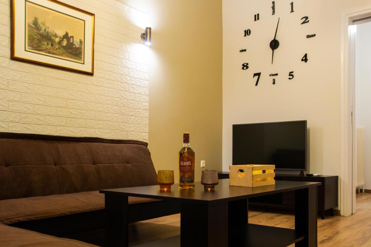 "Tsiftsis" City Apartments Kiáton 외부 사진